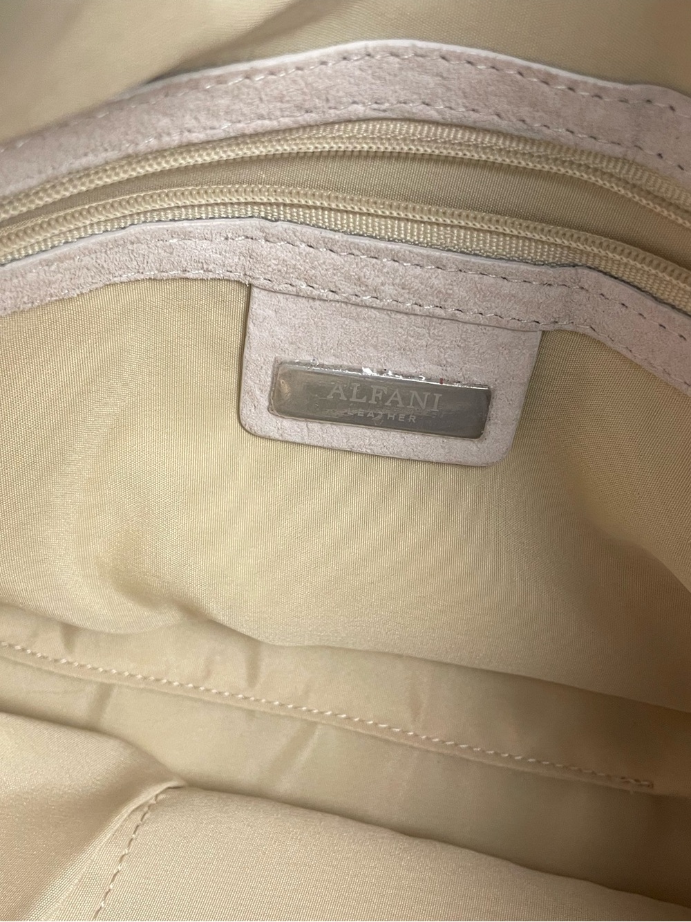 Alfani Genuine Learher Ivory Hobo Shoulder Bag Tassel Silver Ring - Picture 8 of 10